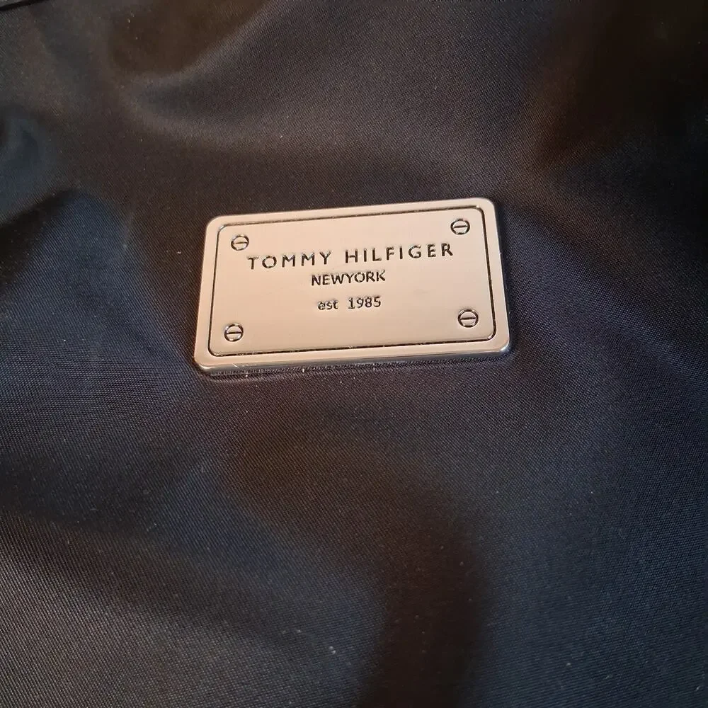 Tommy Hilfiger Backpack Bookbag School Bag Black Nylon Logo Zipper Pockets NWOT